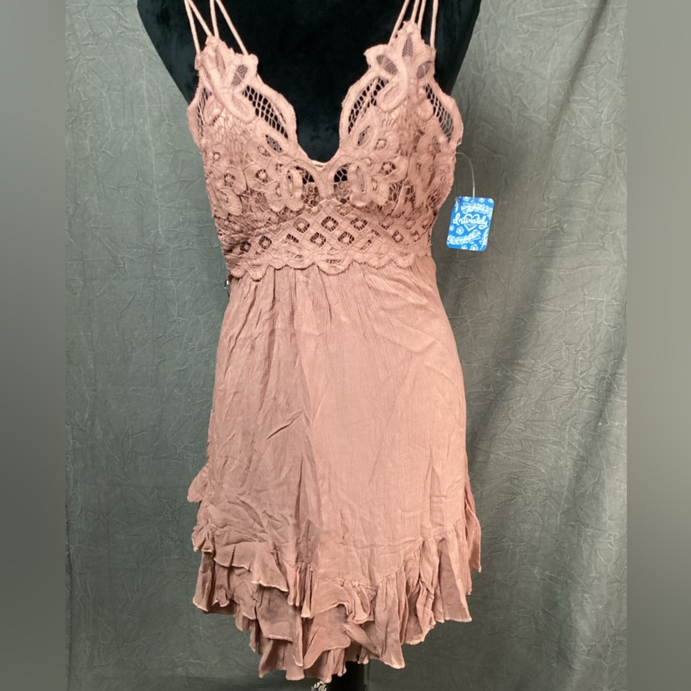 NWT Free People Adella Slip - Rose XS